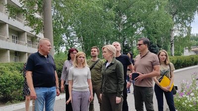 Міністерка Верещук перевірила соцзаклад на Дніпропетровщині, де прийняли 170 переселенців