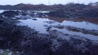 На Полтавщині перевірять завод через який, ймовірно, сталося забруднення земель