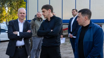 Посол Німеччини в Україні Борис Рюґе під час візиту до Запорізької області