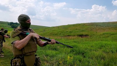 "Що нашому ворогу чекати? Смерті". Бійці "Азов Харків" пройшли черговий вишкіл "Що нашому ворогу чекати? Смерті". Бійці "Азов Харків" пройшли черговий вишкіл