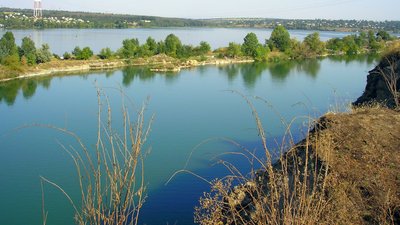 Історія, мистецтво, природне "джакузі". 5 місць Дніпропетровщини, які варто відвідати влітку