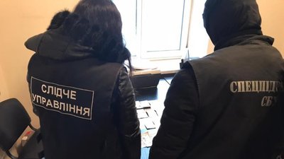 В Одесі судитимуть головного інспектора Держпраці, якого затримали за хабар В Одесі судитимуть головного інспектора Держпраці, якого затримали за хабар