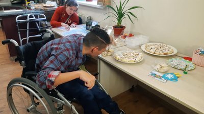 Печиво для однолітків напекли вінничани з інвалідністю Печиво для однолітків напекли вінничани з інвалідністю