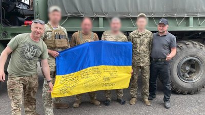 "Бойовий дух наших військових високий, бо про них піклуються" – волонтер з Житомирщини Валерій Місько "Бойовий дух наших військових високий, бо про них піклуються" – волонтер з Житомирщини Валерій Місько