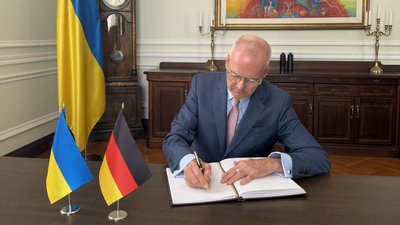 Посол Німеччини в Україні Борис Руґе