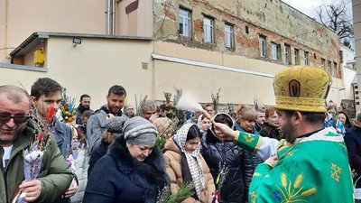 У Львівському гарнізонному храмі Юрія Переможця ПЦУ посвятили вербу