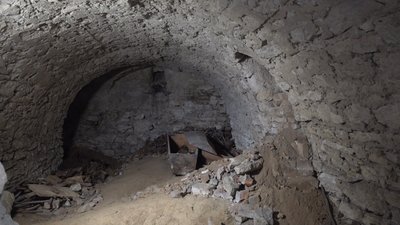 розграбовані поховання в Кременці розграбовані поховання в Кременці