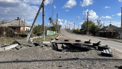 "Живемо, а що робить?": фоторепортаж з деокупованого Куп'янська-Вузлового на Харківщині "Живемо, а що робить?": фоторепортаж з деокупованого Куп'янська-Вузлового на Харківщині