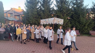 Як у Хмельницькому віряни західного обряду відзначають Великдень