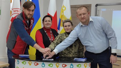 У Миколаєві презентували поштову марку "I’m fine" У Миколаєві презентували поштову марку "I’m fine"