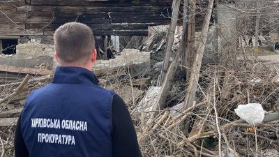 Прокуратура через суд вимагає повернути земельну ділянку на Комунальному проїзді у Харкові