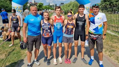 Запорізькі спортсмени вибороли дві медалі на чемпіонаті України з тріатлону та акватлону