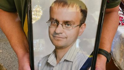 У Полтаві попрощалися із загиблим захисником України Дмитрм Шевченком