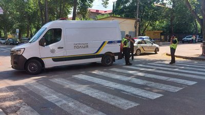 У Сумах перекрили вулицю Петропавлівську У Сумах перекрили вулицю Петропавлівську