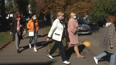 Делегація батьків звернулася до управління молоді й спорту Хмельницької міської ради. Делегація батьків звернулася до управління молоді й спорту Хмельницької міської ради.