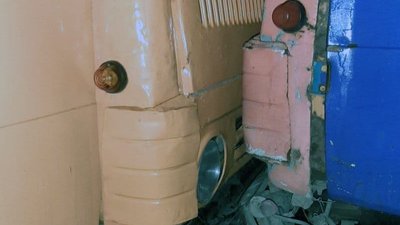 У Херсоні патрульні затримали трьох чоловіків, які вирішили покататися на чужій вантажівці У Херсоні патрульні затримали трьох чоловіків, які вирішили покататися на чужій вантажівці