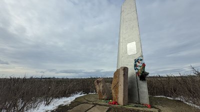 Розбився літак. На Миколаївщині вшанували пам’ять льотчиків