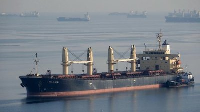 Україна попросила у Ізраїлю роз'яснень щодо судна Росії з краденою пшеницею