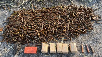 На Ізюмщині за тиждень знайшли близько 6 тисяч набоїв та 17 гранат, які лишили окупанти — поліція