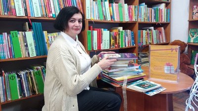 У Тернопільській обласній бібліотеці для дітей проводять акцію "Даруємо книги з любов'ю" У Тернопільській обласній бібліотеці для дітей проводять акцію "Даруємо книги з любов'ю"