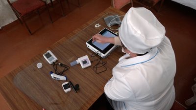 Понад мільйон, щоб робити аналізи: у селах Менської громади з'явилося діагностичне обладнання