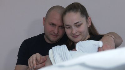 "Не знали, що буде нам "під ялинку": що розповіли батьки народжених у Рівному в новорічну ніч немовлят "Не знали, що буде нам "під ялинку": що розповіли батьки народжених у Рівному в новорічну ніч немовлят