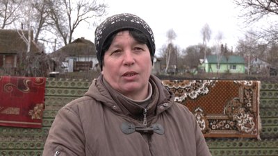 "Уламок влетів в стіну і матір привалило цеглинами": родичі травмованої під час російської атаки на Хмельниччині "Уламок влетів в стіну і матір привалило цеглинами": родичі травмованої під час російської атаки на Хмельниччині