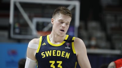 У Швеції відсторонили баскетболіста від збірної через підписання контракту з російським клубом