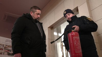 На Рівненщині рятувальники перевіряють храми на дотримання правил пожежної безпеки На Рівненщині рятувальники перевіряють храми на дотримання правил пожежної безпеки