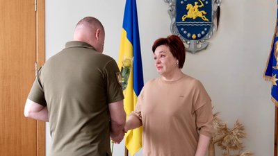 Війна, смерть, держнагороди, Нікополь