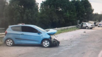 Поблизу Бердичева на Житомирщині зіткнулися два автомобілі – травми отримали обидва водії та 10-річна дівчинка Поблизу Бердичева на Житомирщині зіткнулися два автомобілі – травми отримали обидва водії та 10-річна дівчинка