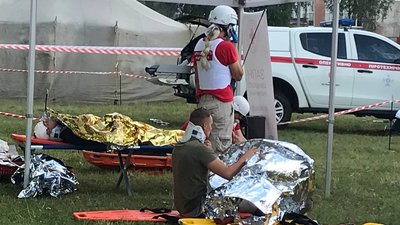 Як поводити себе в надзвичайних ситуаціях – житомирські рятувальники проводять заняття для добровольців Як поводити себе в надзвичайних ситуаціях – житомирські рятувальники проводять заняття для добровольців