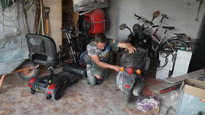"Без ноги, але живий": історія захисника з Тернопільщини Павла Стадніка "Без ноги, але живий": історія захисника з Тернопільщини Павла Стадніка