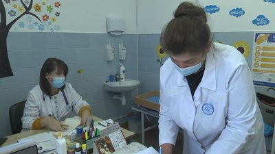 Лікарка-переселенка працює та волонтерить на Волині Лікарка-переселенка працює та волонтерить на Волині