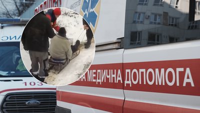 Житель Харківщини, якого везли до автомобіля "швидкої" на санчатах 7 лютого