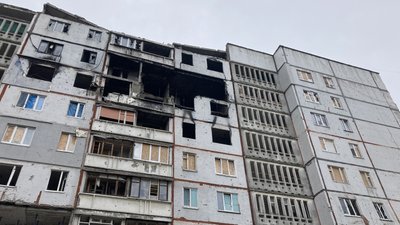 9-поверхівка на метробудівників 9-поверхівка на метробудівників