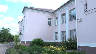 Стан укриттів на Житомирщині: на будівництво укриття для Бердичівської гімназії виділили вісім мільйонів гривень Стан укриттів на Житомирщині: на будівництво укриття для Бердичівської гімназії виділили вісім мільйонів гривень