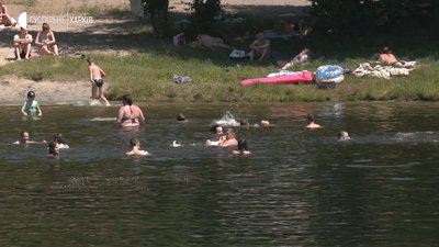 Харків'яни відвідують не рекомендовані для відпочинку пляжі — репортаж