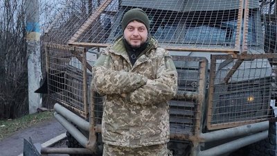 Боєць з Волині Сергій Боць