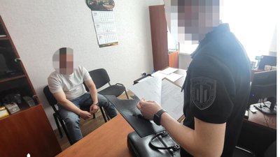 Поліцейського з Черкащини підозрюють у перевищенні службових повноважень