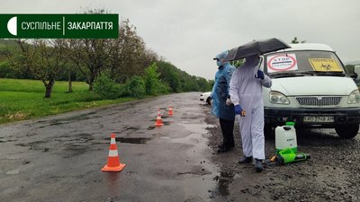 Блокпости встановлюють сьогодні у селі Стройне на Свалявщині Блокпости встановлюють сьогодні у селі Стройне на Свалявщині