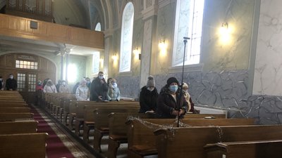 Різдвяні літургії у Закарпатській реформатській церкві провели двома мовами Різдвяні літургії у Закарпатській реформатській церкві провели двома мовами