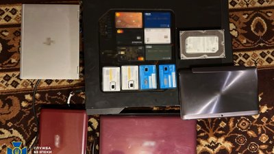 У Києві затримали агента ФСБ, який хотів вступити до школи "Армії дронів", щоб шпигувати за українськими військовими У Києві затримали агента ФСБ, який хотів вступити до школи "Армії дронів", щоб шпигувати за українськими військовими