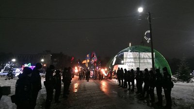 У Слов'янську відбулась смолоскипна хода У Слов'янську відбулась смолоскипна хода