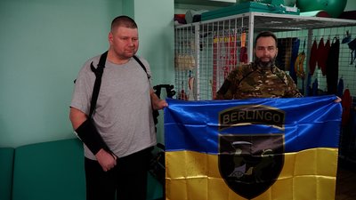 Витяг побратима з поля бою, врятувавши йому життя: історія зустрічі військових у Чернігові