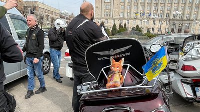 Байкери відкрили сезон допомогою ЗСУ Байкери відкрили сезон допомогою ЗСУ