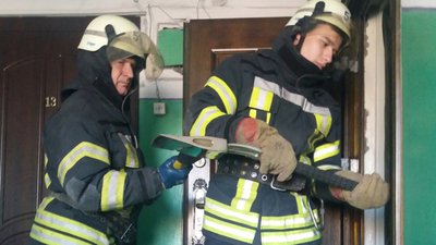 У Чернігові в квартирі знайшли тіла чоловіка і жінки