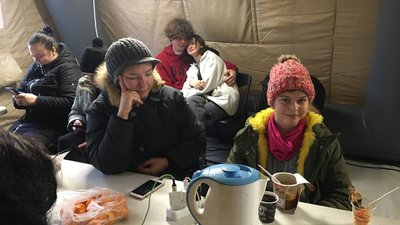 "Пункти Незламності" на Тернопільщині: яку допомогу можна отримати "Пункти Незламності" на Тернопільщині: яку допомогу можна отримати