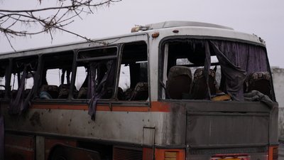 Денис Бойков, Микола Довбиш, Руслан Чічієков, атака на автобус із шахтарями
