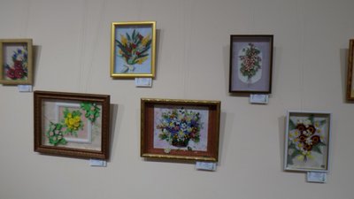 "Краса дитячими руками" – у Житомирі відкрилася виставка робіт вихованців Інни Бовсунівської "Краса дитячими руками" – у Житомирі відкрилася виставка робіт вихованців Інни Бовсунівської